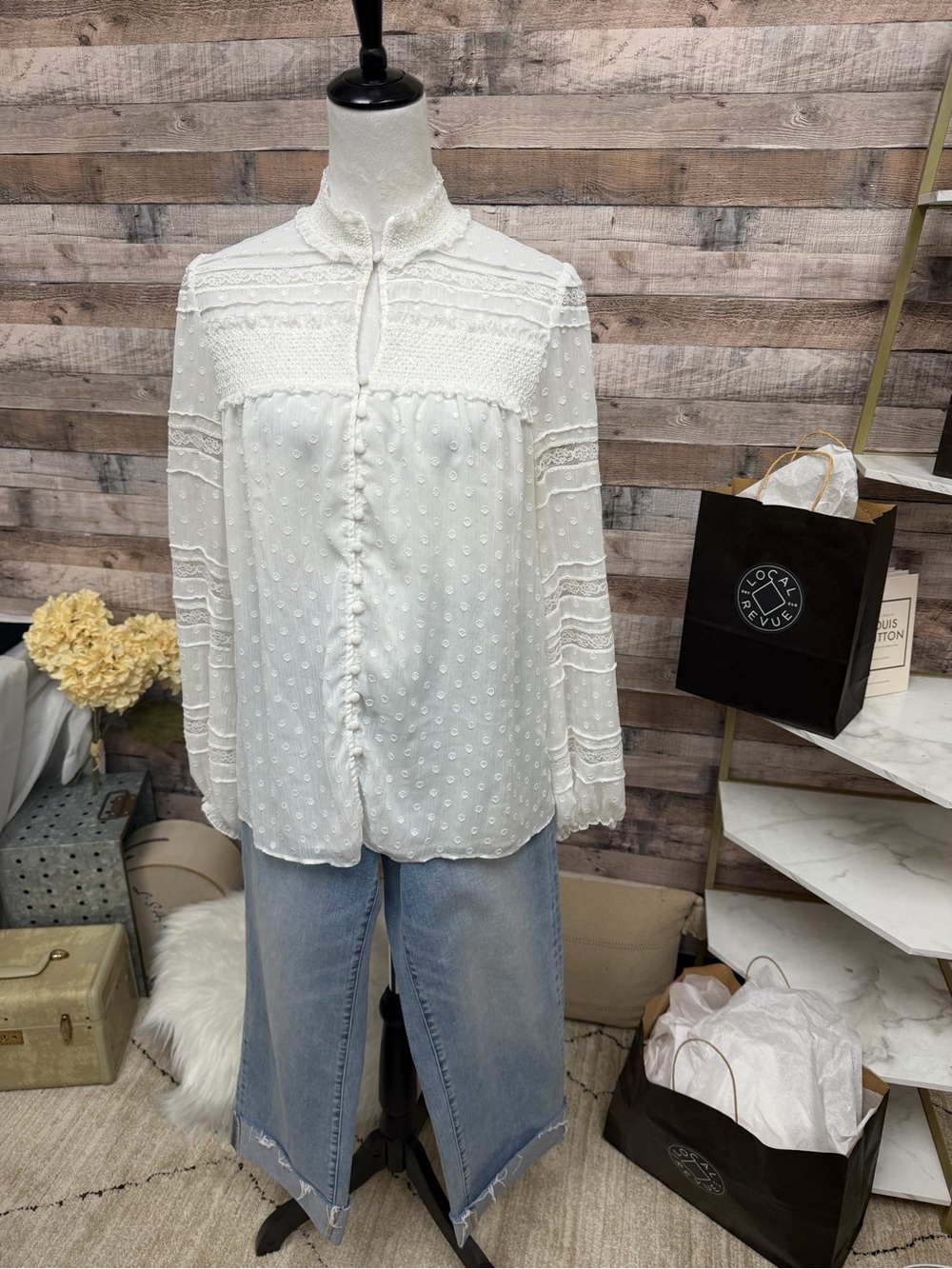 White House Black Market White Swiss Dot Lace Yoke Blouse - Picture 4 of 5